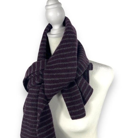 Gap 100% Merino Wool Casual Stripe Unisex Scarf, Eggplant/Grey Stripe, OS - Picture 7 of 12